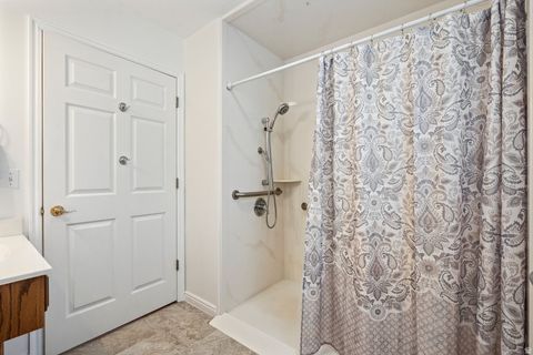 Tiny photo for 555 E 1600 S, Mapleton, UT 84664 (MLS # 2151279)