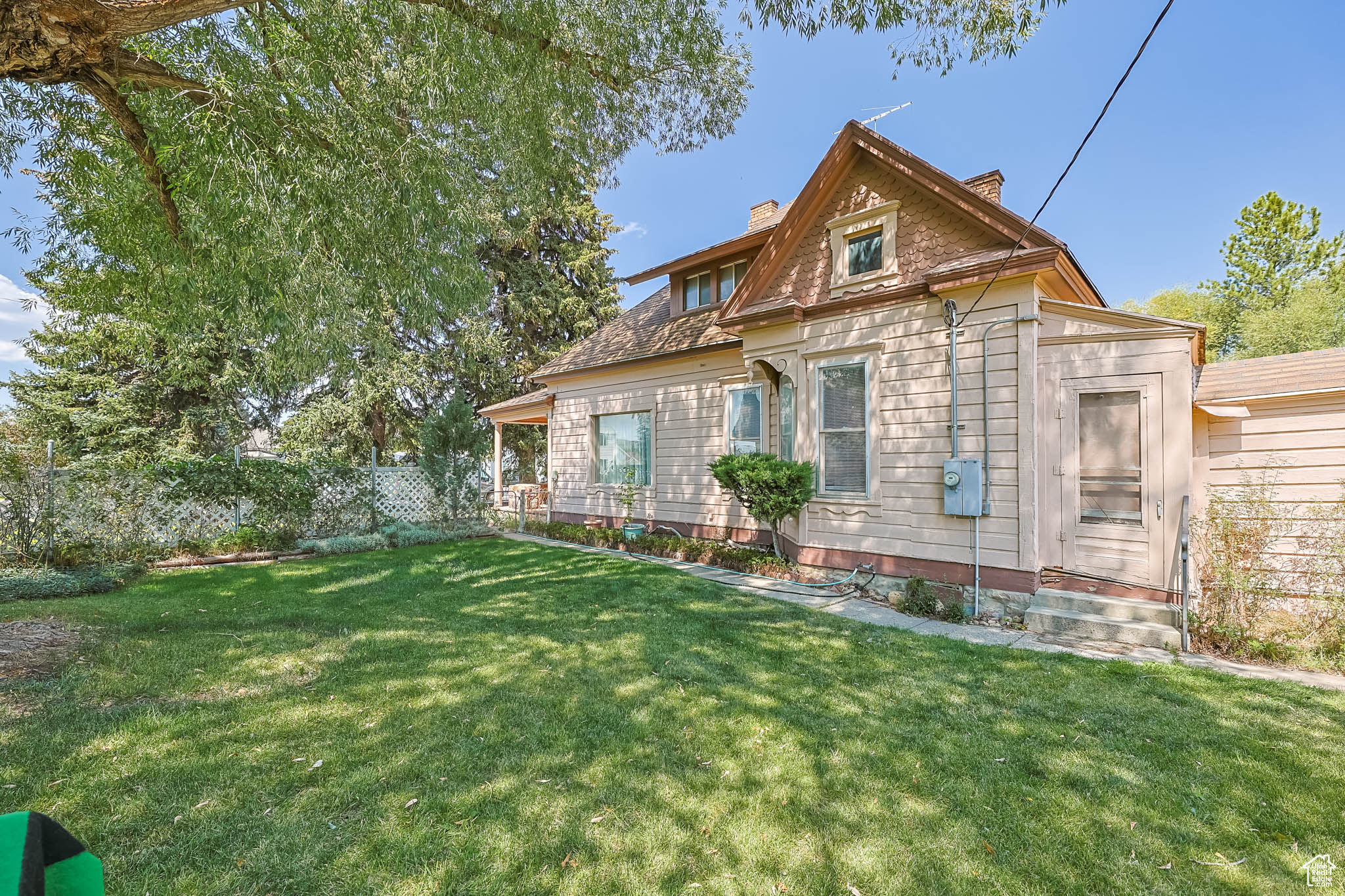 KAMAS TOWN - Residential