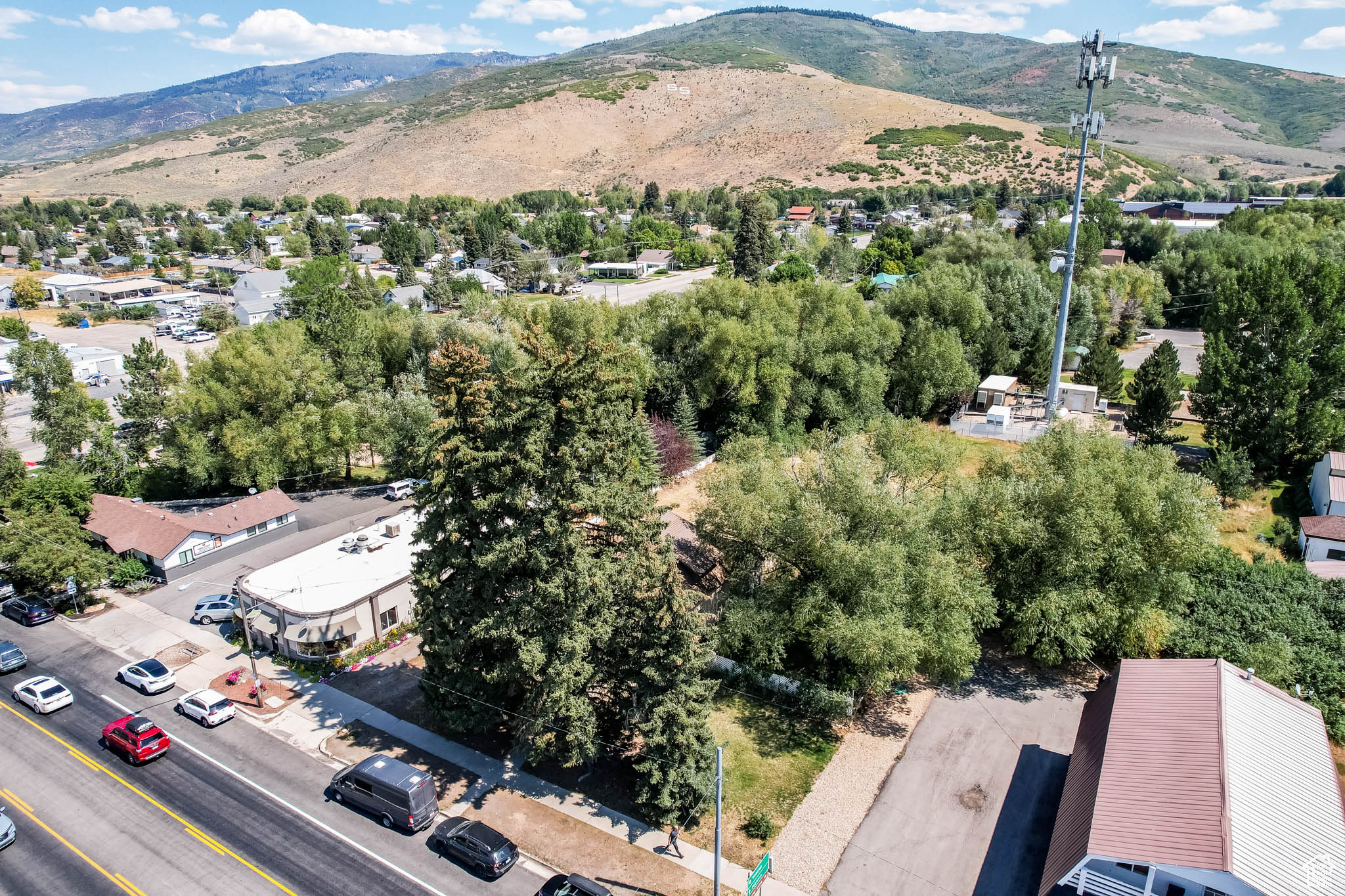 KAMAS TOWN - Residential