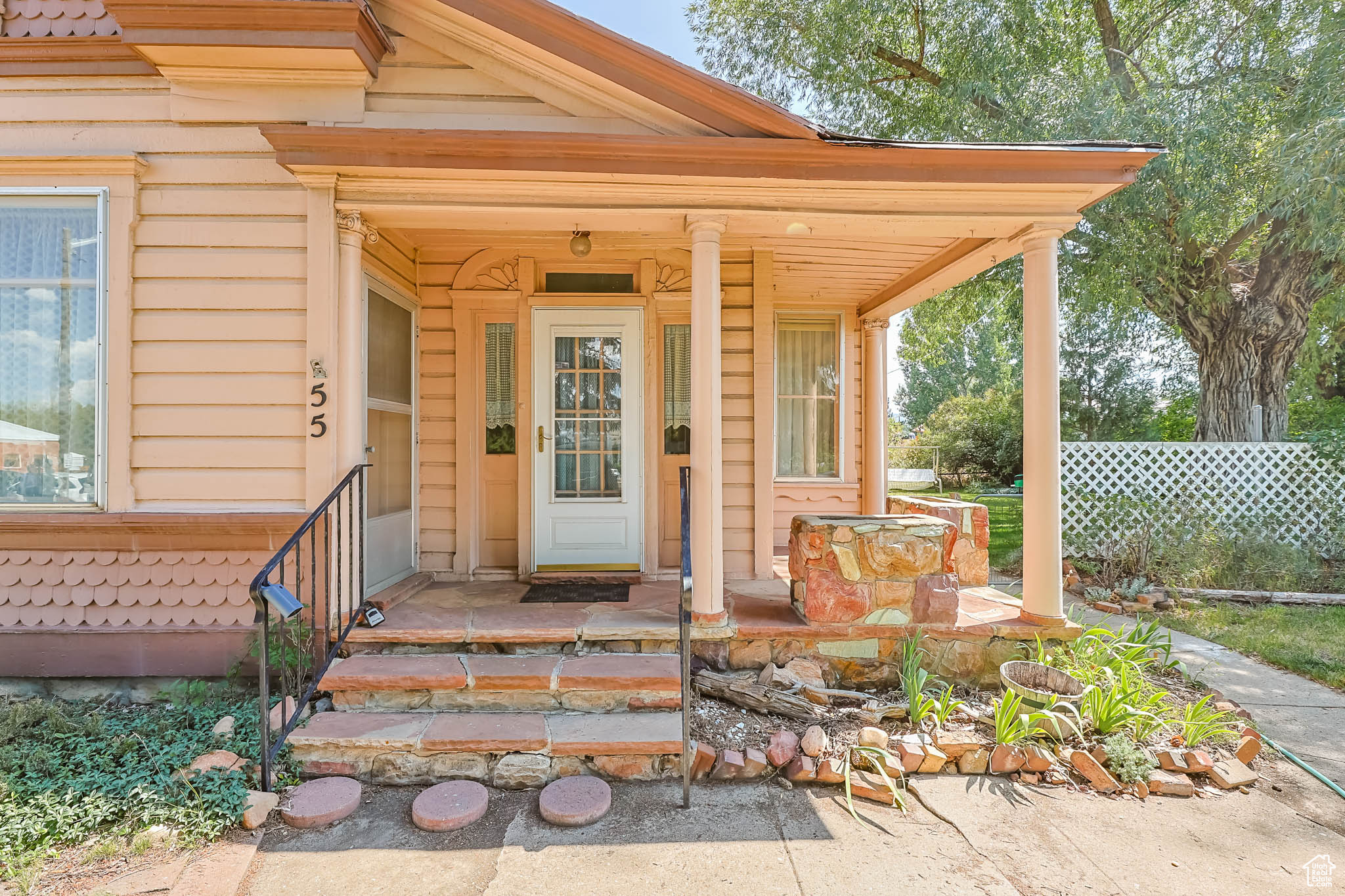 KAMAS TOWN - Residential