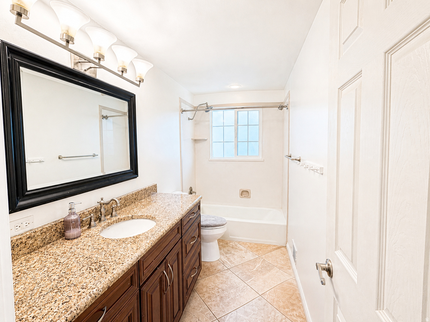 FAIRFIELD ESTATES - Residential
