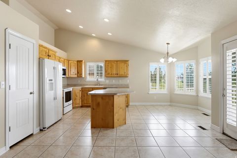 Tiny photo for 3533 N REMUDA DR, Farr West, UT 84404 (MLS # 2126729)
