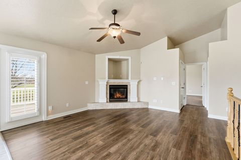 Tiny photo for 3533 N REMUDA DR, Farr West, UT 84404 (MLS # 2126729)