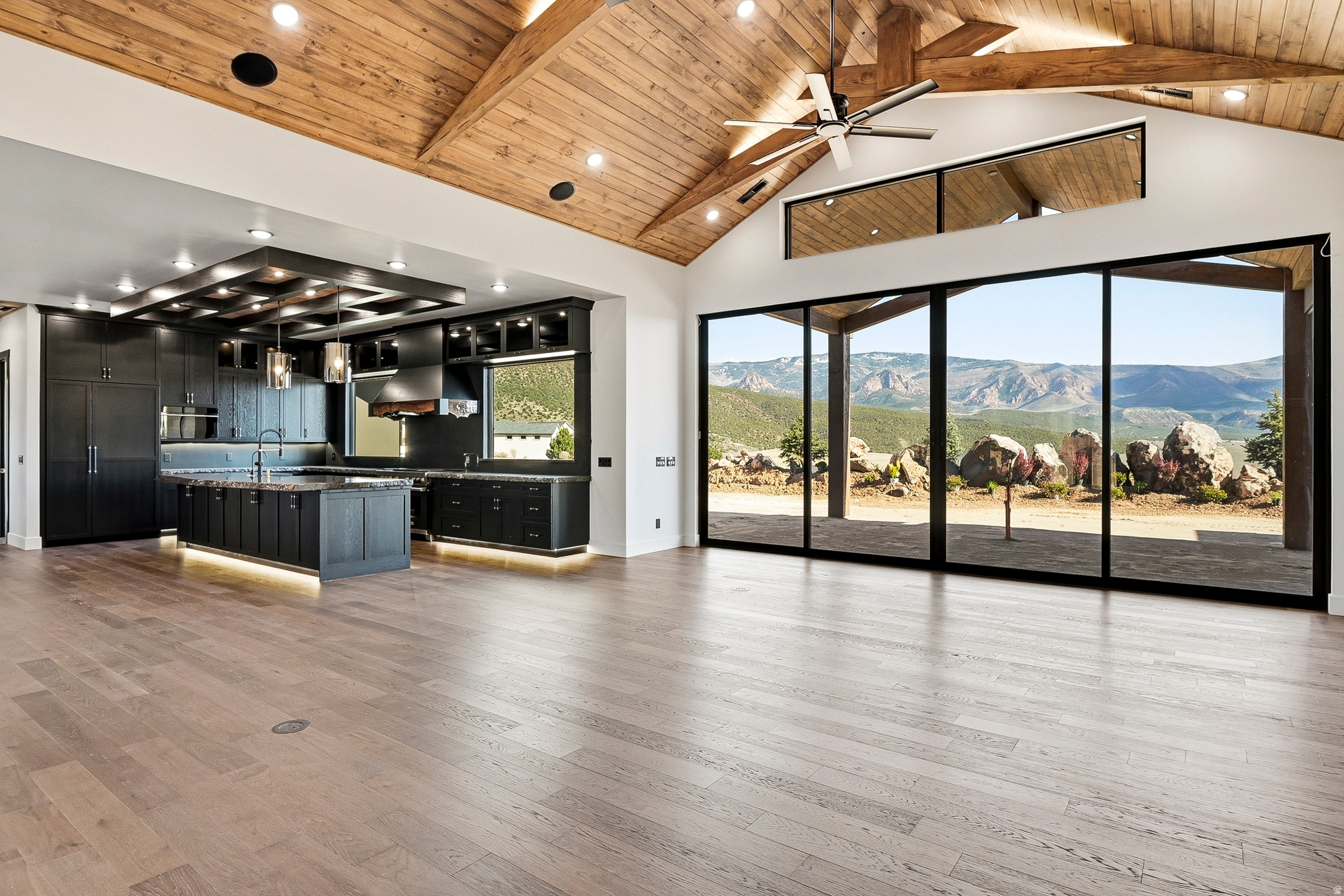 EAGLE RIDGE AT SOUTH MOUNTAIN - Residential