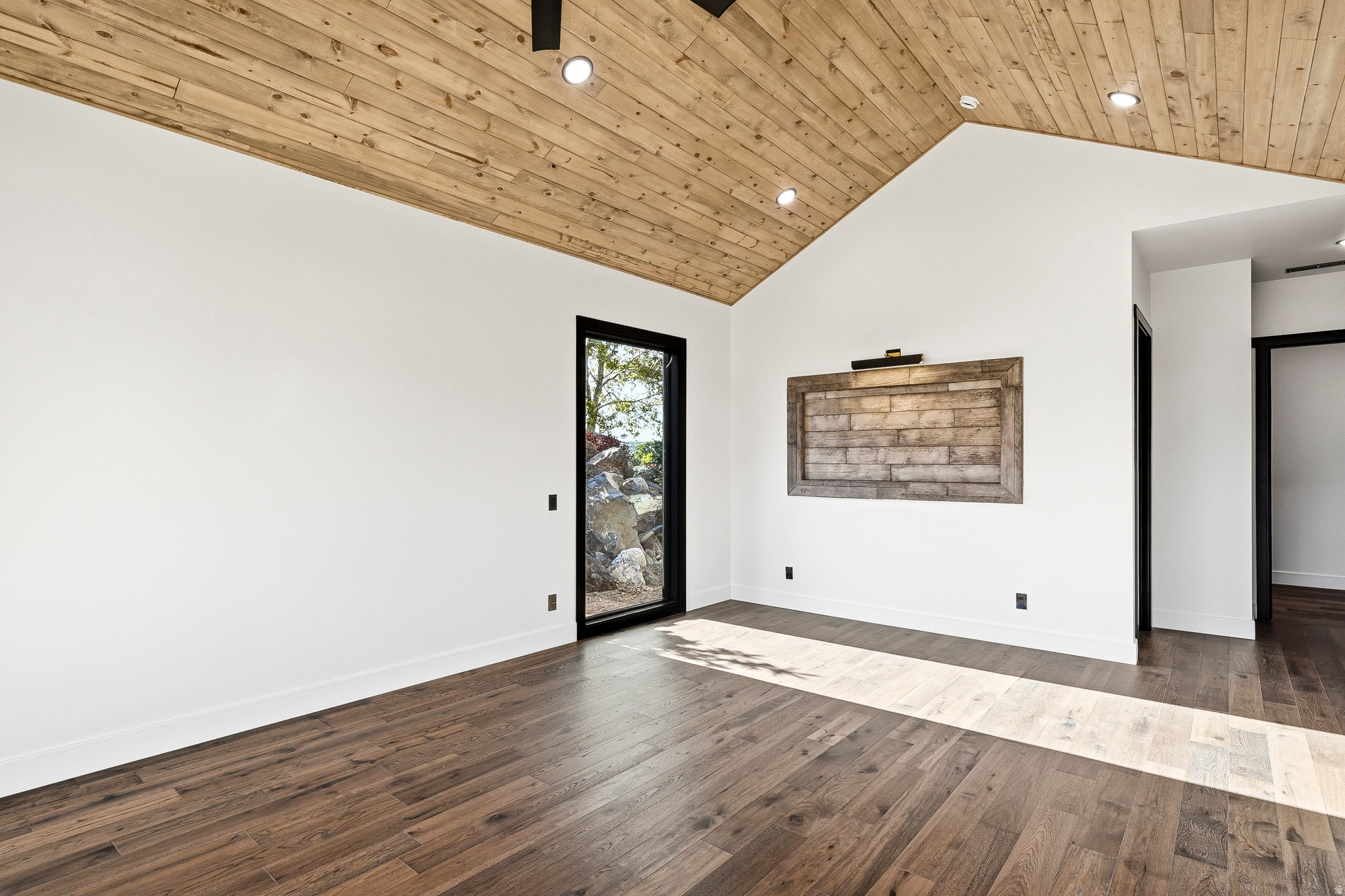 EAGLE RIDGE AT SOUTH MOUNTAIN - Residential