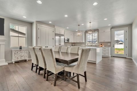 Tiny photo for 2434 N EURASION CRANE RD, Clinton, UT 84015 (MLS # 2147836)