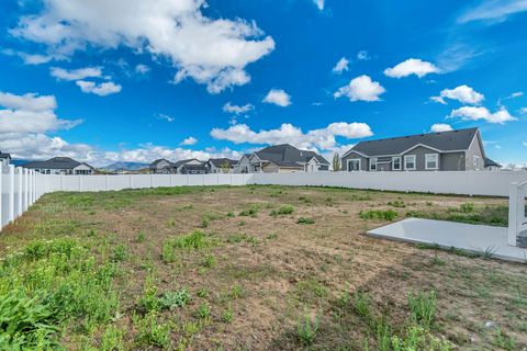Tiny photo for 2434 N EURASION CRANE RD, Clinton, UT 84015 (MLS # 2147836)