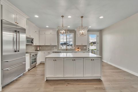 Tiny photo for 2434 N EURASION CRANE RD, Clinton, UT 84015 (MLS # 2147836)