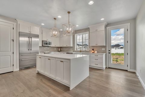 Tiny photo for 2434 N EURASION CRANE RD, Clinton, UT 84015 (MLS # 2147836)
