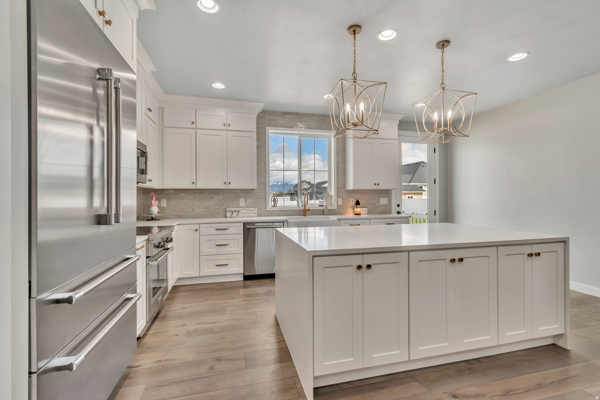 CRANEFIELDESTCLT1313 - Residential