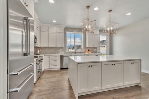 Tiny photo for 2434 N EURASION CRANE RD, Clinton, UT 84015 (MLS # 2147836)