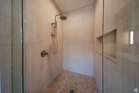 Tiny photo for 2108 S SCENIC DR, Salt Lake City, UT 84109 (MLS # 2093442)