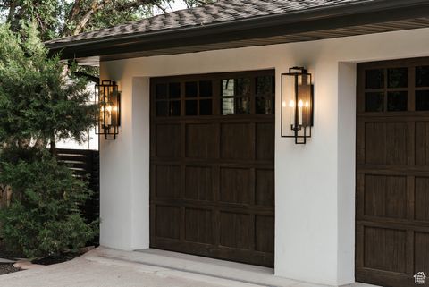 Tiny photo for 2108 S SCENIC DR, Salt Lake City, UT 84109 (MLS # 2093442)