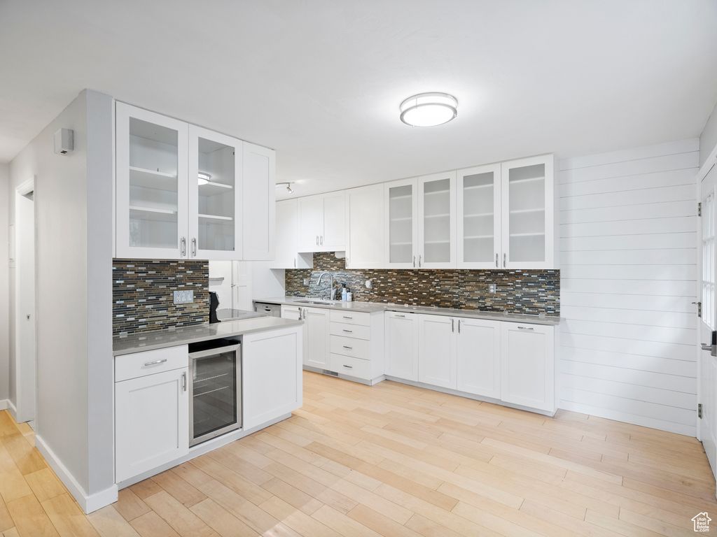 Photo of 668 E COBBLESTONE LN S, Midvale, UT 84047 (MLS # 2119376)