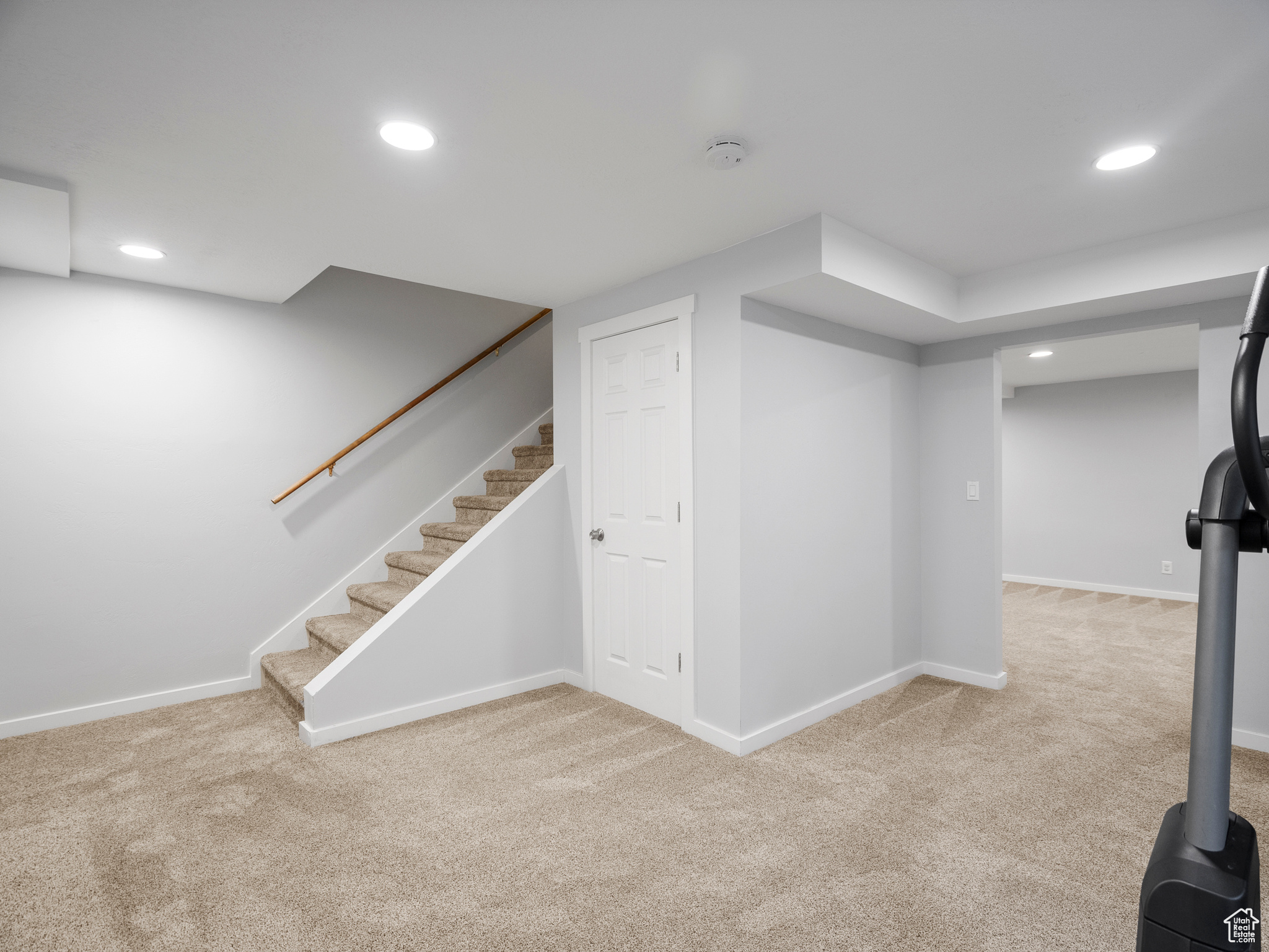 HIDDEN VILLAGE - Residential