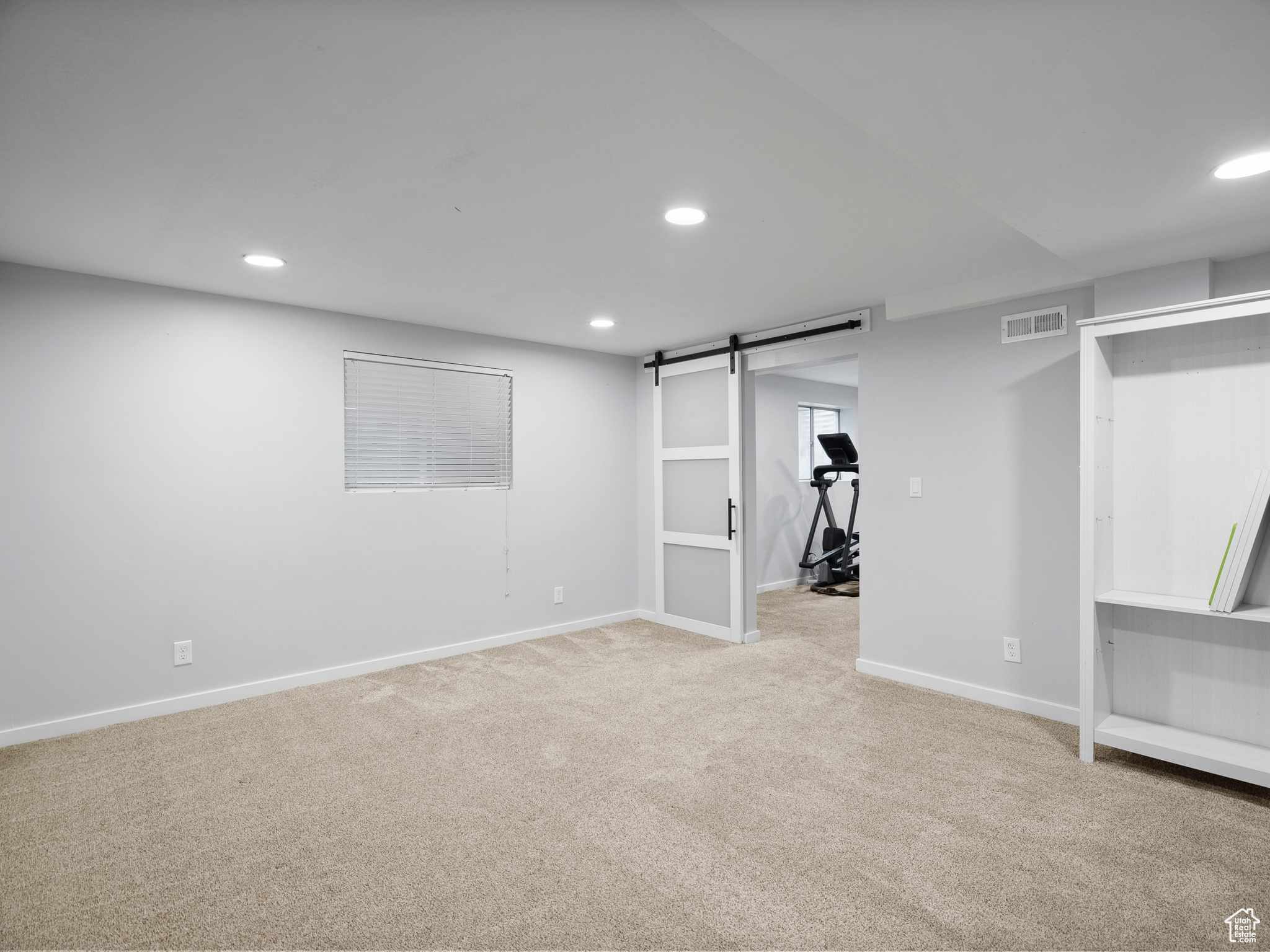 HIDDEN VILLAGE - Residential