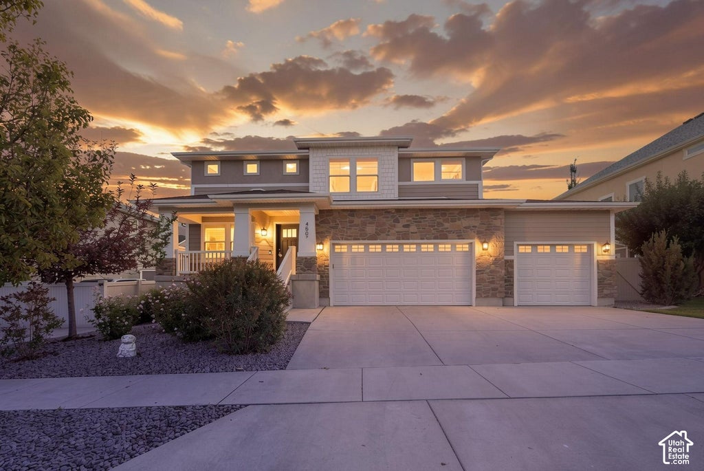 Photo of 4507 W LOWER MEADOW DR, Herriman, UT 84096 (MLS # 2191801)