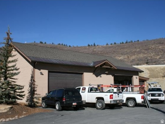 SUMMIT PARK SUBDIVISION - Commercial Lease