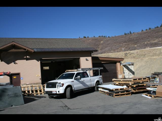 SUMMIT PARK SUBDIVISION - Commercial Lease