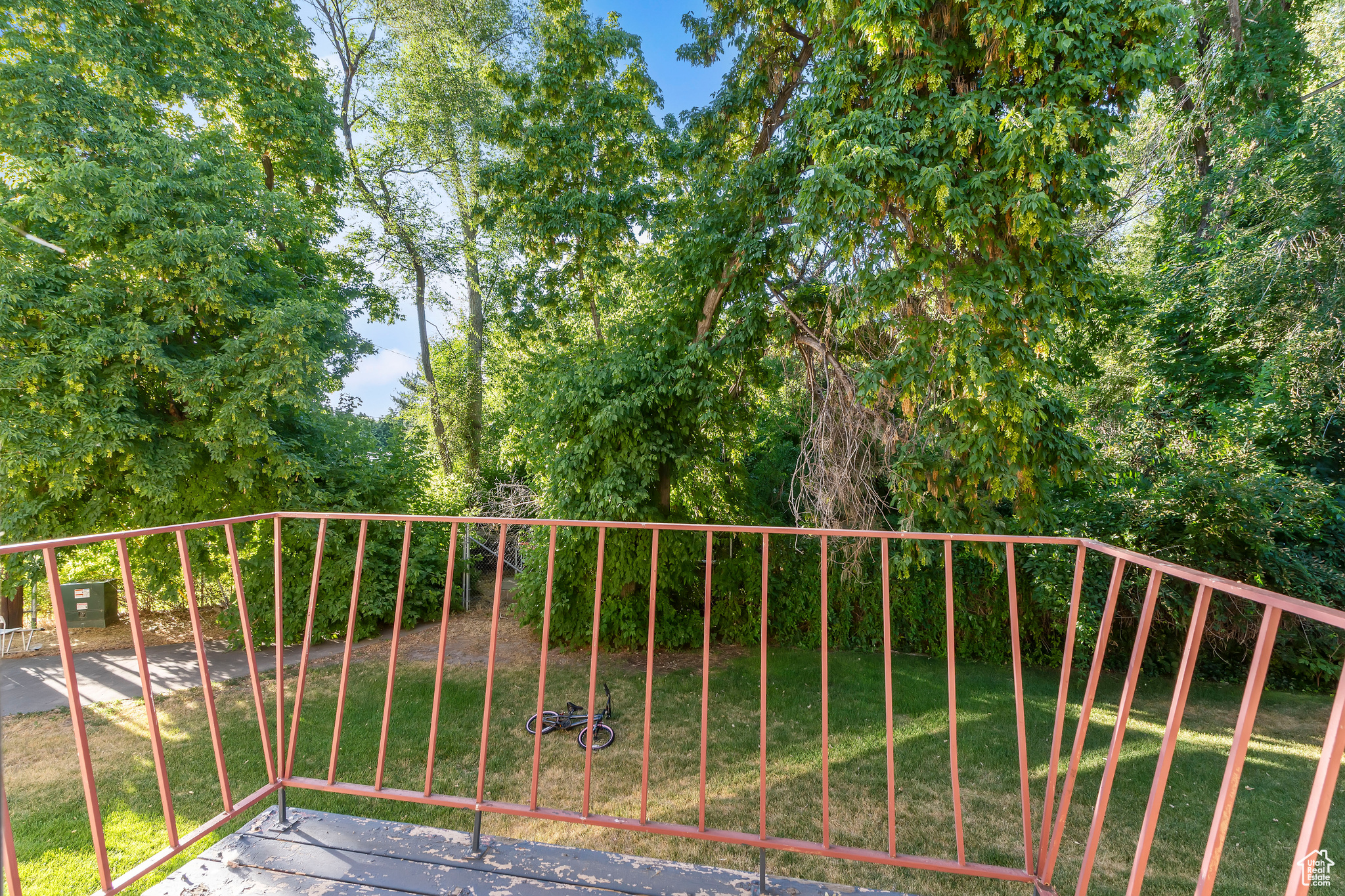 HOBBLE CREEK CONDOS - Residential