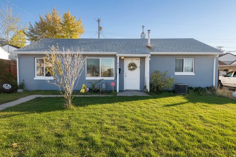 440 HIGHLAND DR Tooele UT 84074