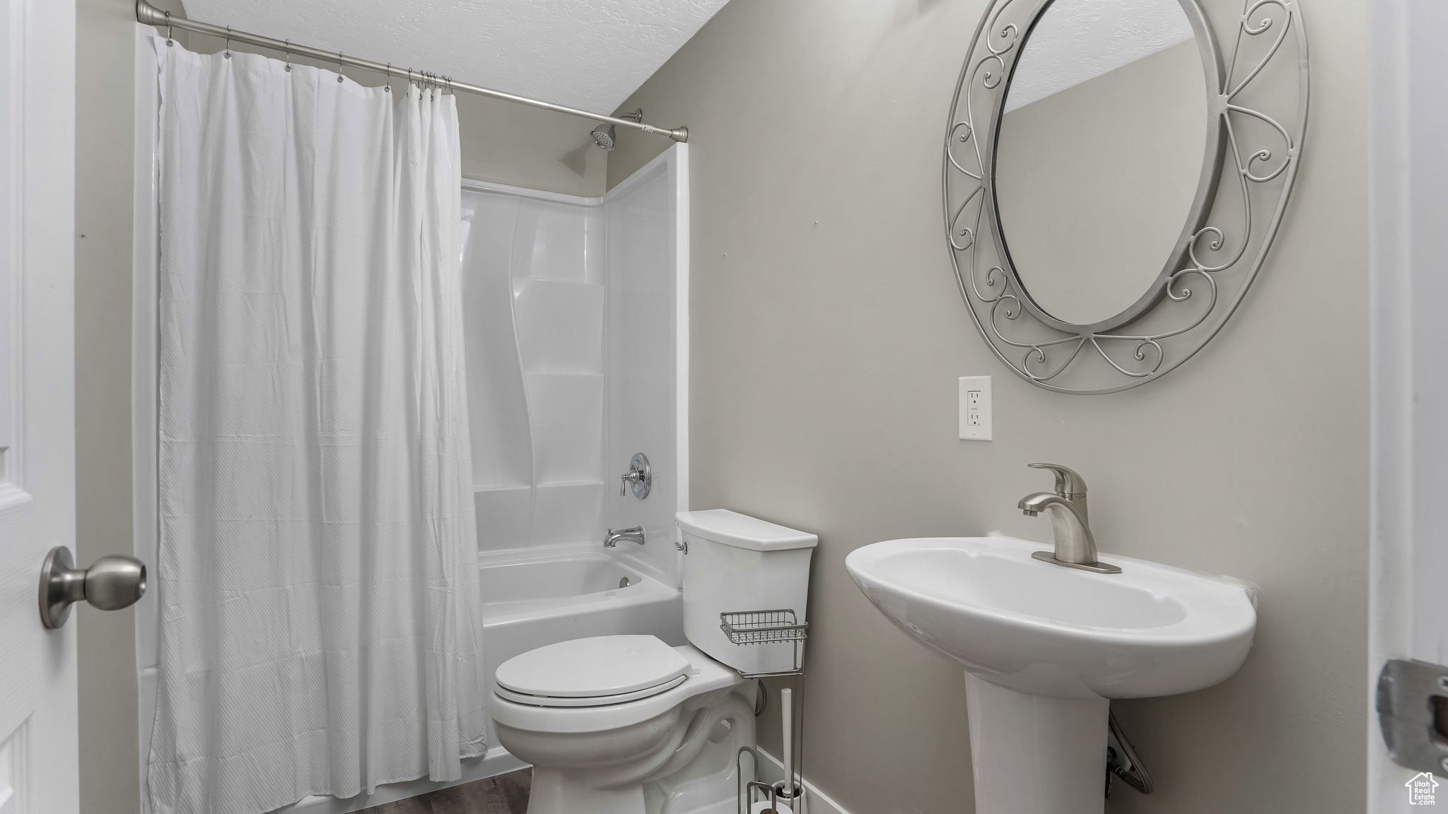 3062 W Davencourt Loop, Lehi, Utah image 12