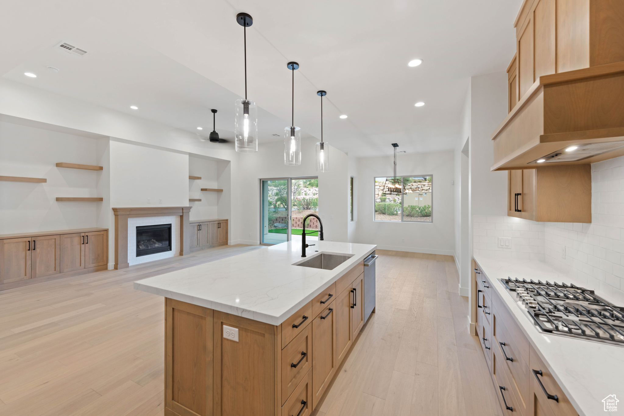 CRESCENT POINTE AT SUNBROOK - Residential