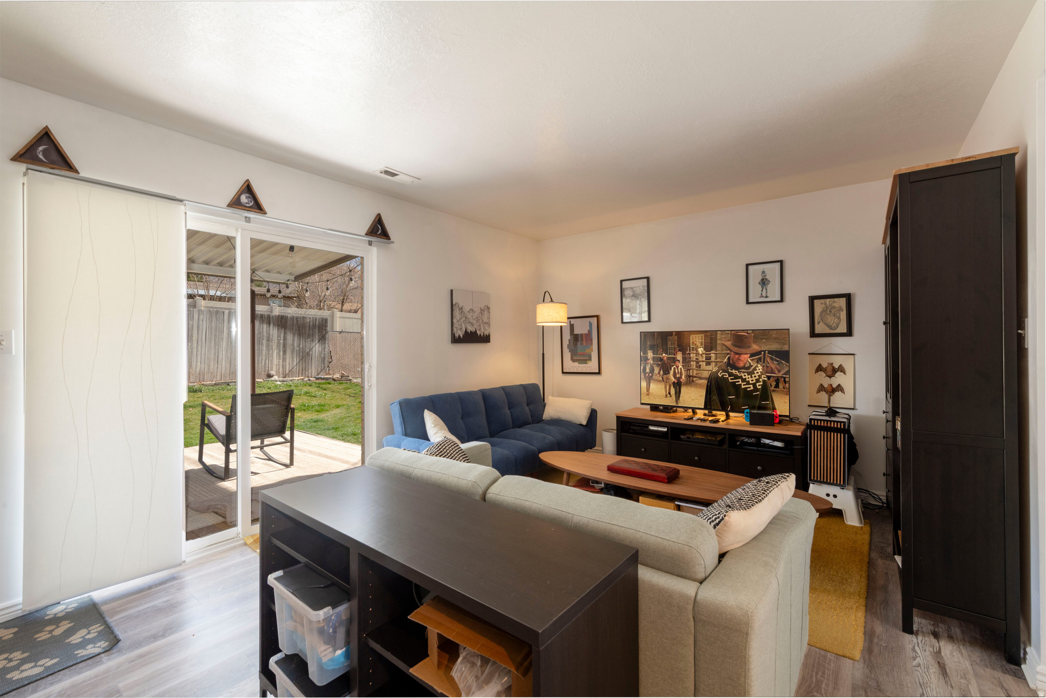 WELLINGTON CIRCLE SUB - Residential Income