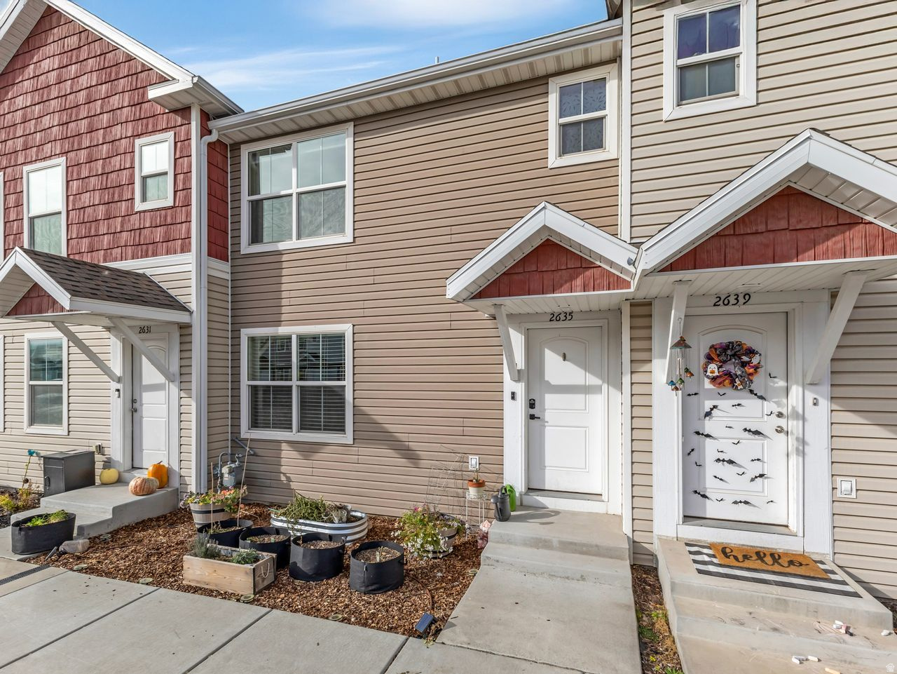 SUNSET PLACE TOWNHOU - Residential