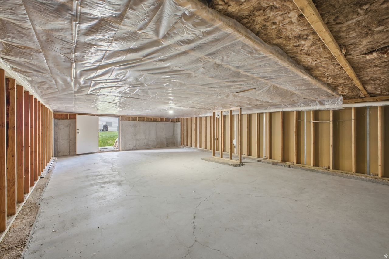 SUNSET PLACE TOWNHOU - Residential