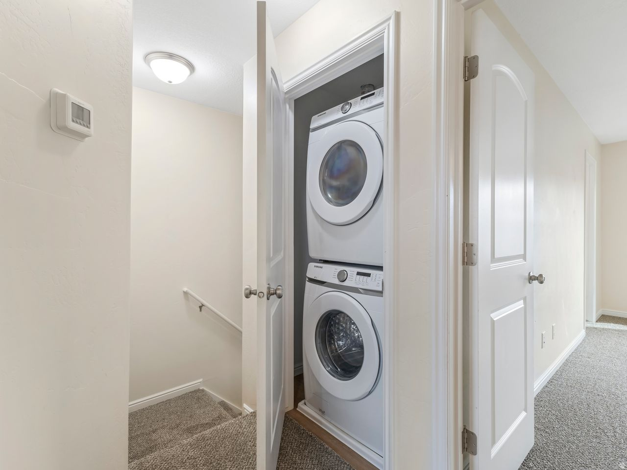 SUNSET PLACE TOWNHOU - Residential