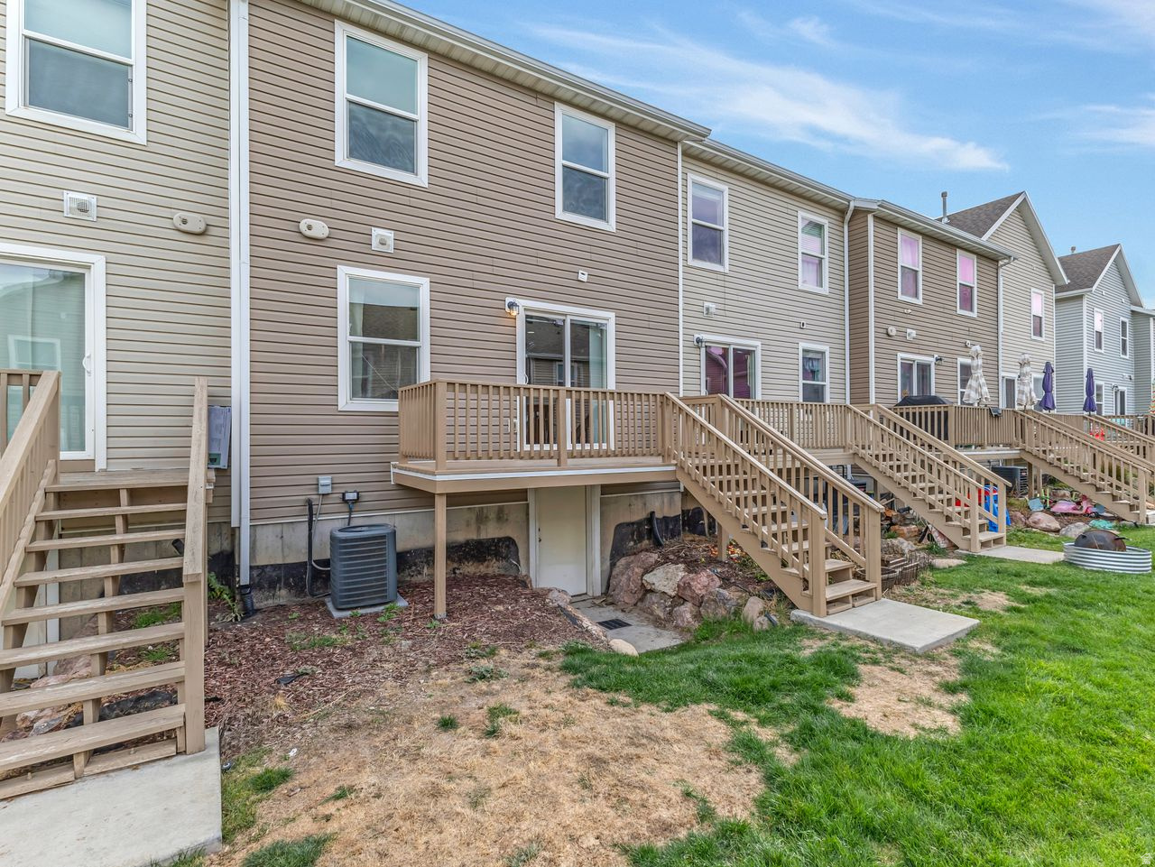 SUNSET PLACE TOWNHOU - Residential