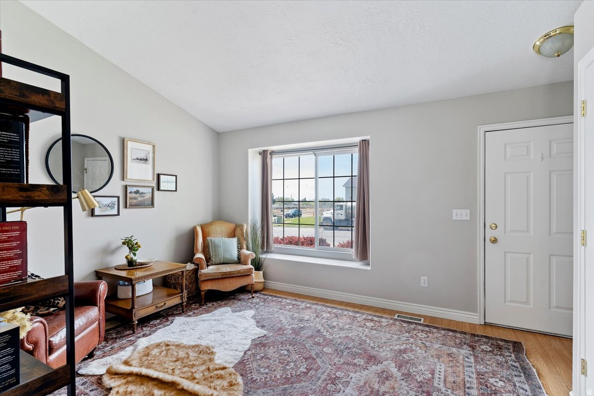 SILVERWOOD ESTATES - Residential