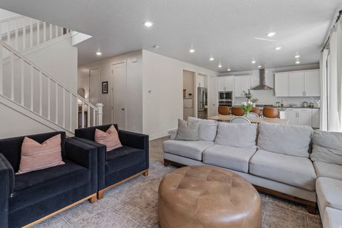 Tiny photo for 316 BELLA VIDA DR, North Salt Lake, UT 84054 (MLS # 2143477)