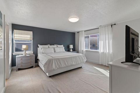 Tiny photo for 316 BELLA VIDA DR, North Salt Lake, UT 84054 (MLS # 2143477)