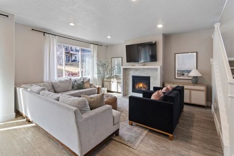 Tiny photo for 316 BELLA VIDA DR, North Salt Lake, UT 84054 (MLS # 2143477)