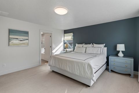 Tiny photo for 316 BELLA VIDA DR, North Salt Lake, UT 84054 (MLS # 2143477)