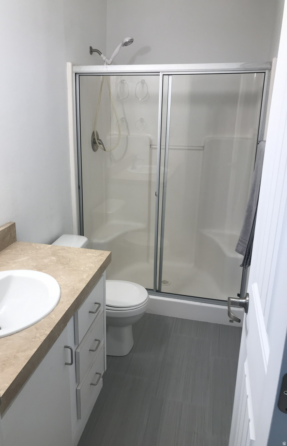 ALL SEASONS - Residential