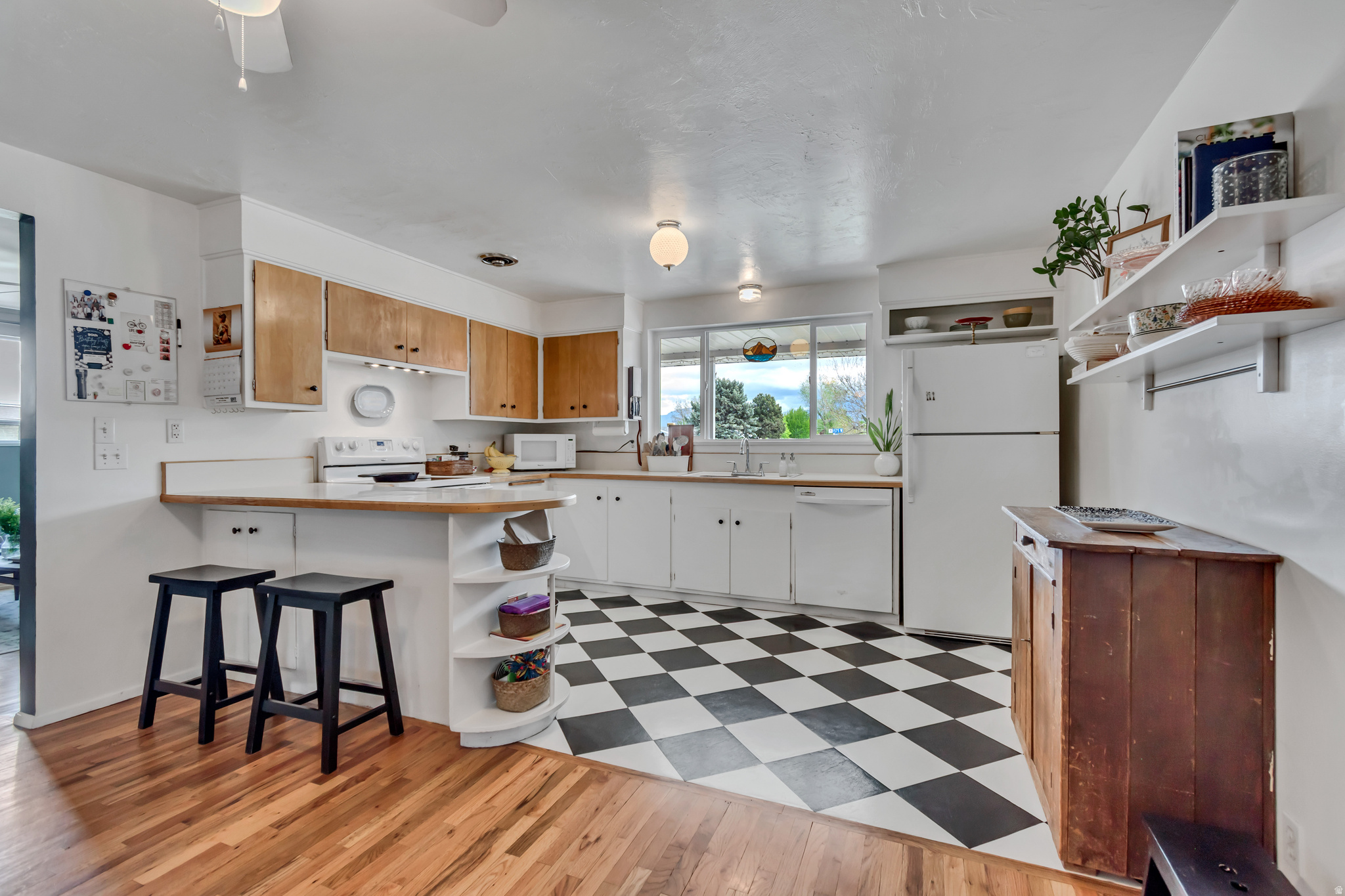 BEST VIEW - Residential