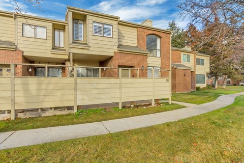 Tiny photo for 111 CANDLEWOOD PL, Provo, UT 84604 (MLS # 2129249)
