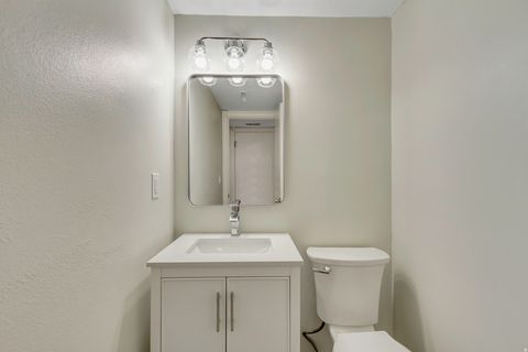 Tiny photo for 111 CANDLEWOOD PL, Provo, UT 84604 (MLS # 2129249)