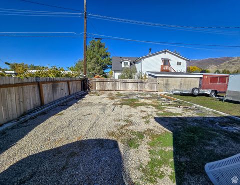 Tiny photo for 366 W 1000 N, Bountiful, UT 84010 (MLS # 2118725)