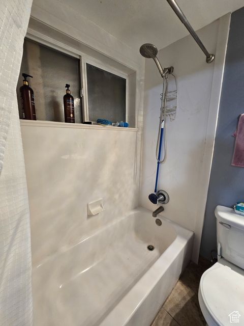 Tiny photo for 366 W 1000 N, Bountiful, UT 84010 (MLS # 2118725)