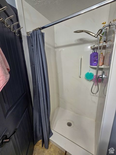 Tiny photo for 366 W 1000 N, Bountiful, UT 84010 (MLS # 2118725)
