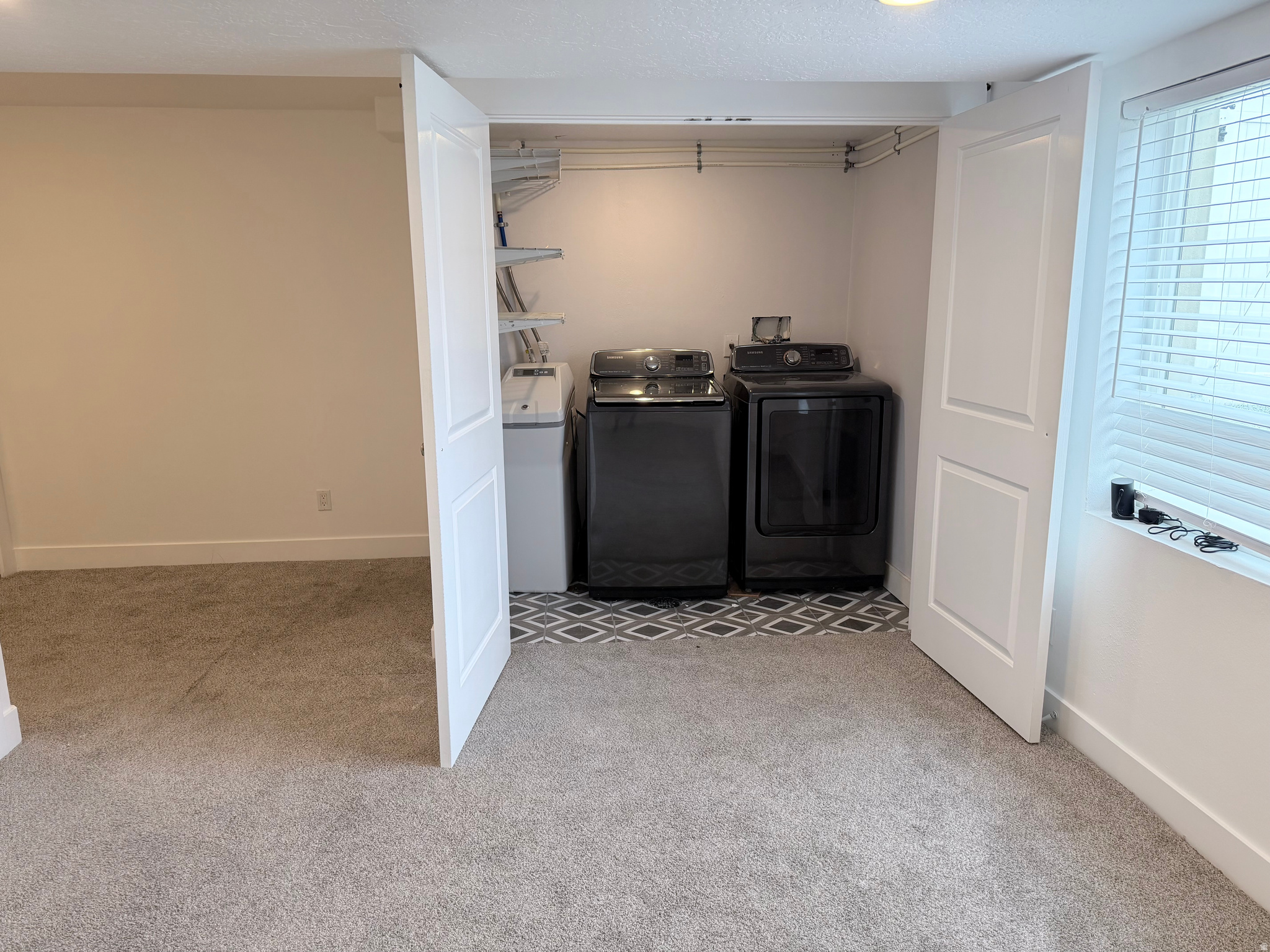 POINTE MEADOWS PHASE X - Residential