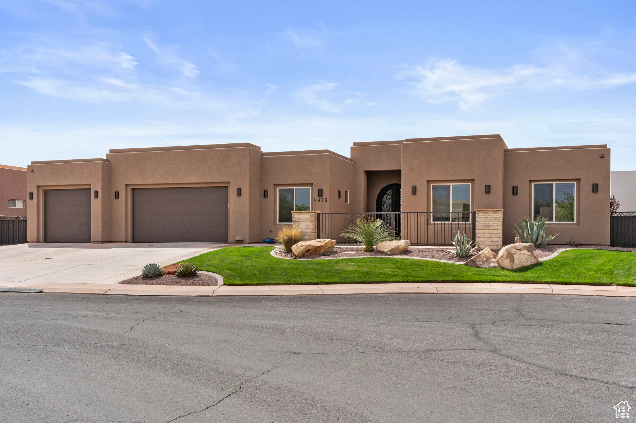5479 W Desert Hollow Ln, Hurricane, Utah image 1