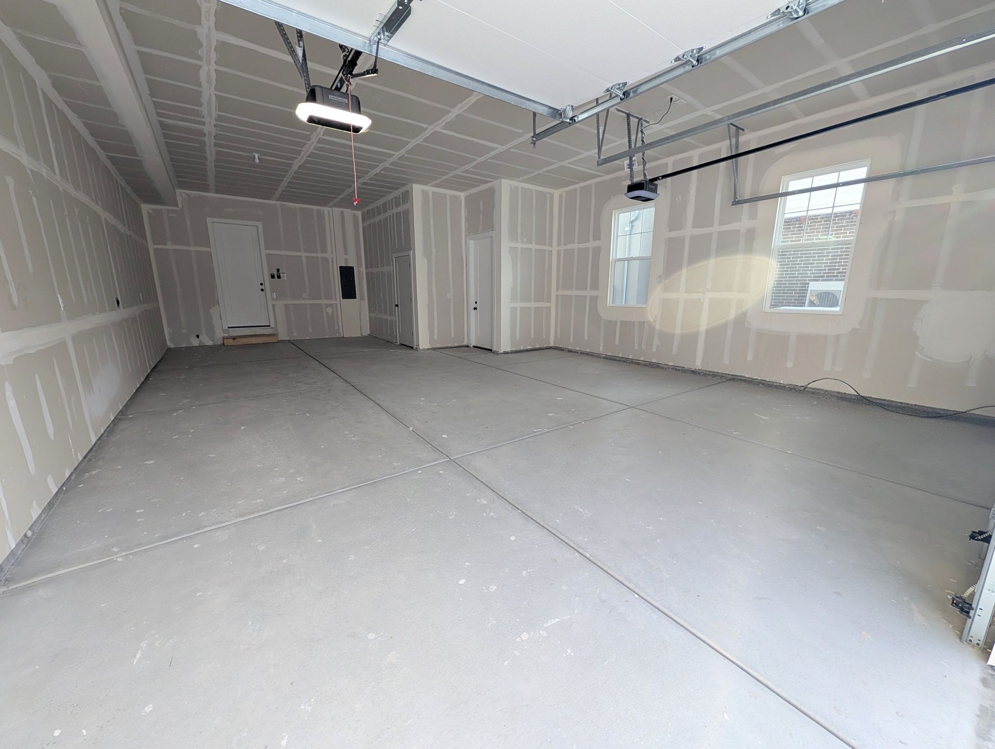 DAYBREAK - Residential Income