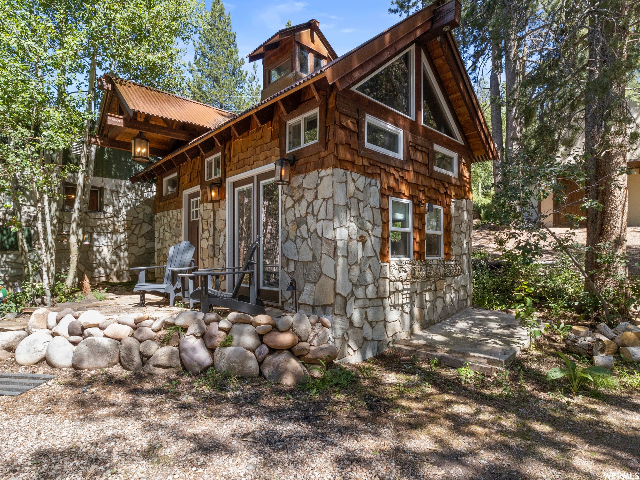 HIDDEN LAKE SUBDIVISION - Residential