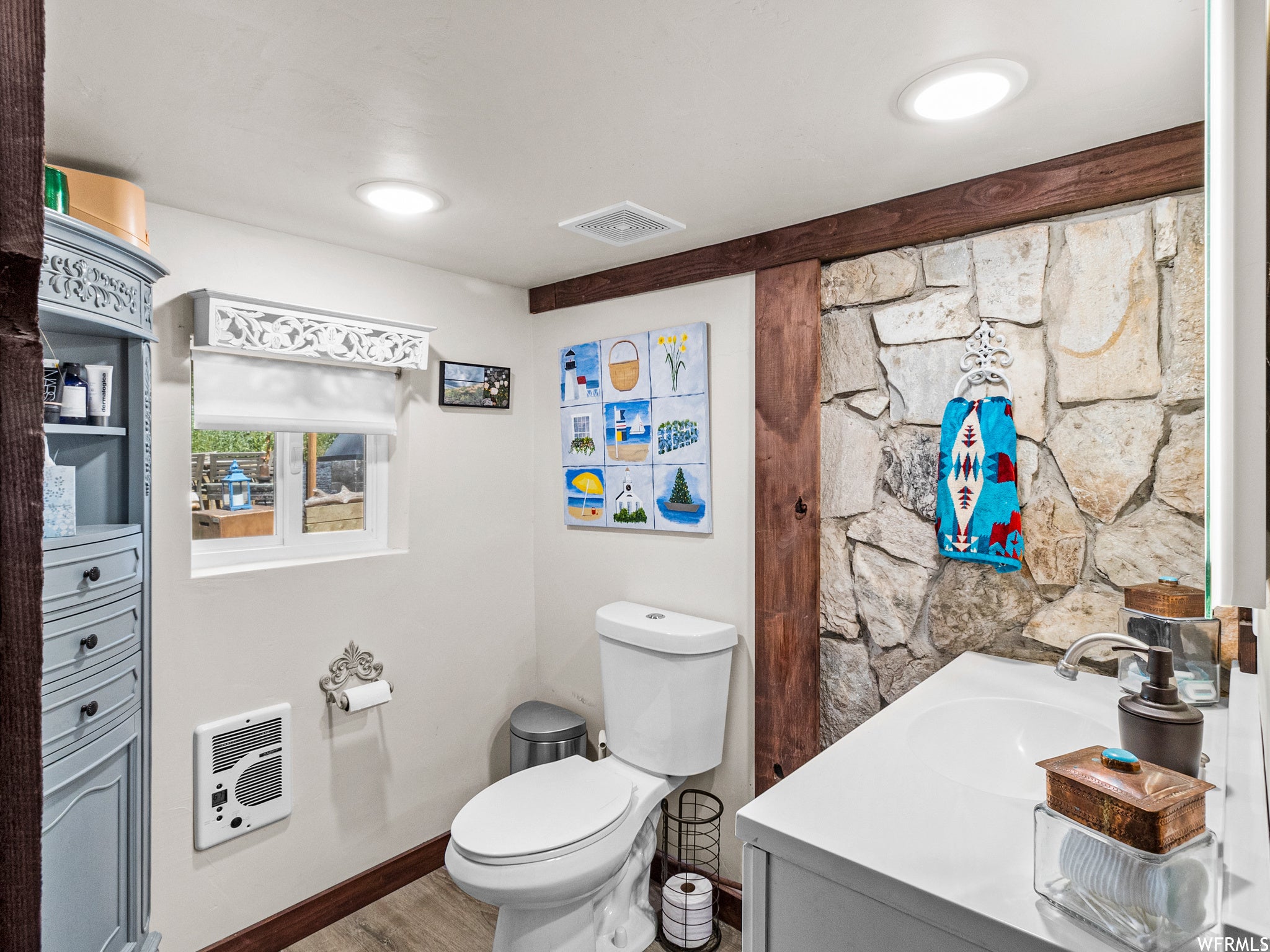 HIDDEN LAKE SUBDIVISION - Residential