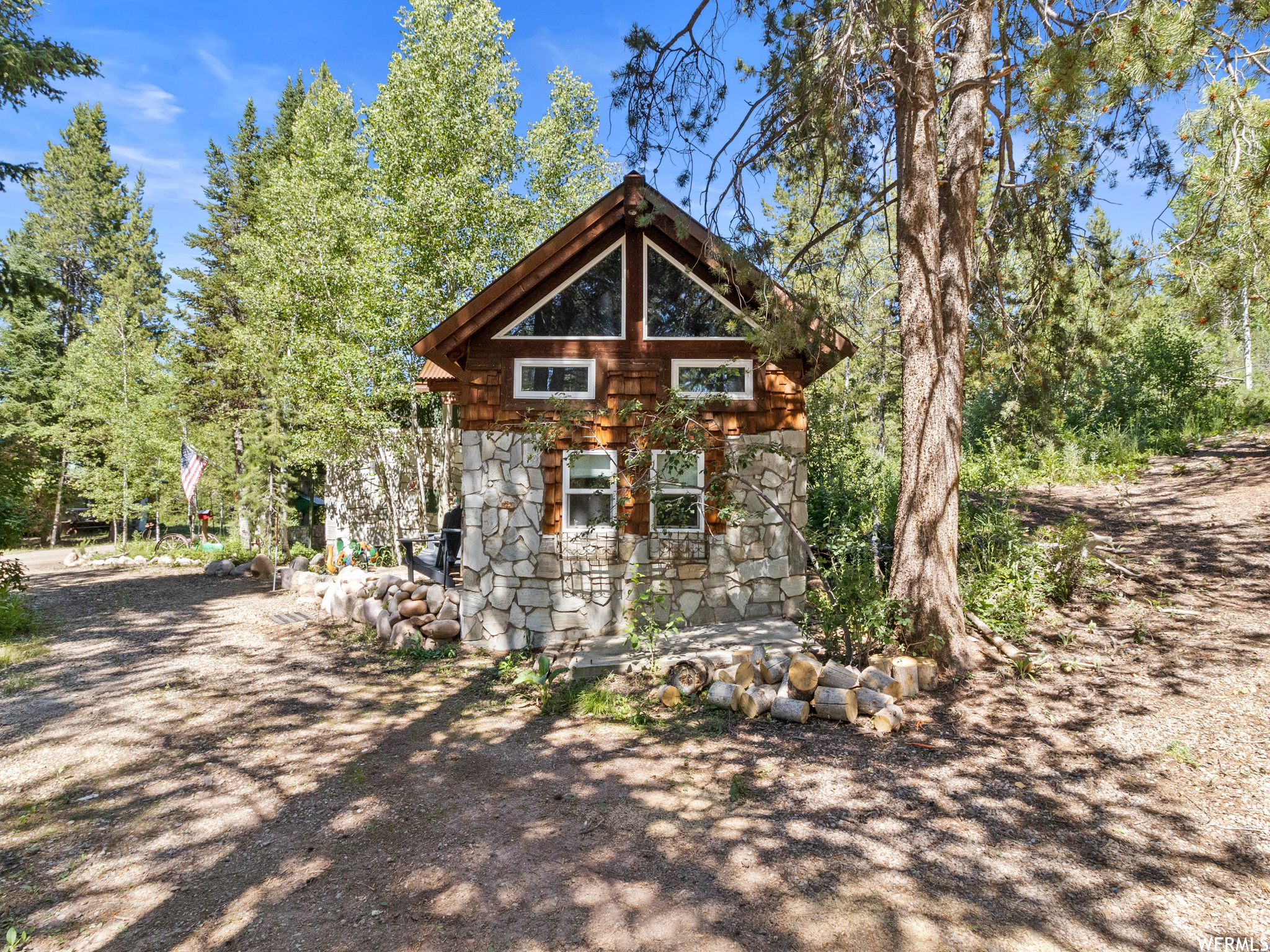 HIDDEN LAKE SUBDIVISION - Residential